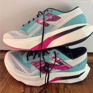 New Balance 2024 NYC Marathon FuelCell SuperComp Elite Women's Running Shoes NB